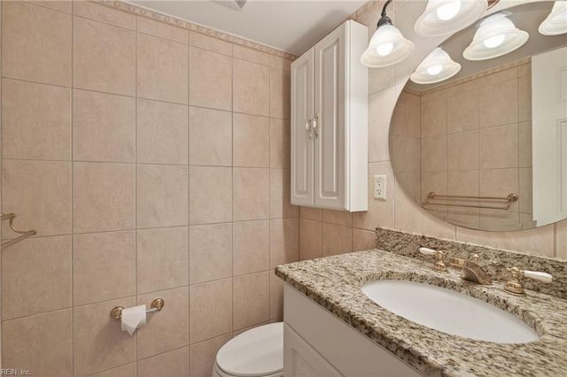 2830 Shore Dr Apt 800, Virginia Beach, VA 23451