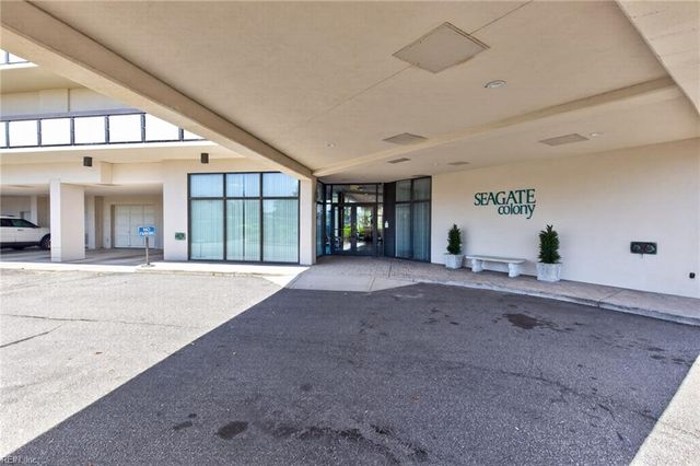 2830 Shore Dr Apt 800, Virginia Beach, VA 23451