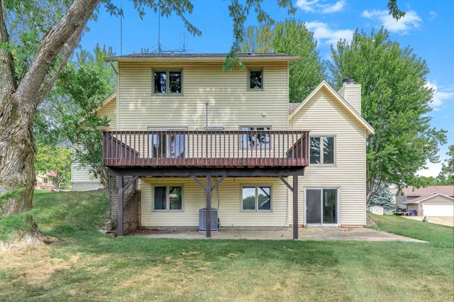 17330 Ipswich Way, Lakeville, MN 55044