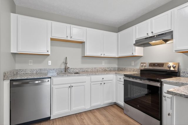 680 Graftons Mill Lane, Lexington, KY 40509