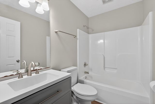 680 Graftons Mill Lane, Lexington, KY 40509