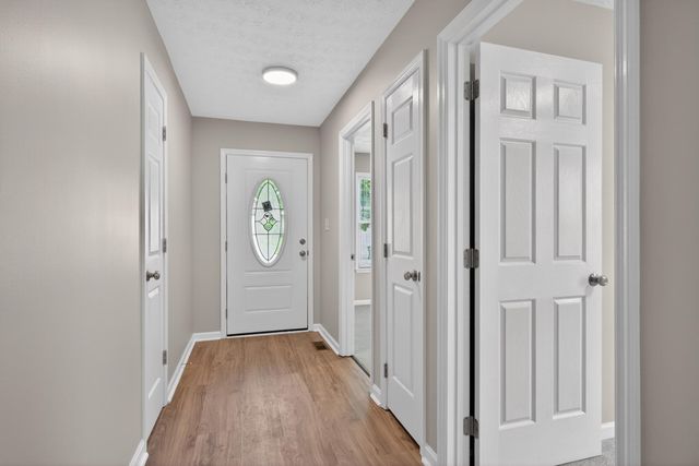 680 Graftons Mill Lane, Lexington, KY 40509