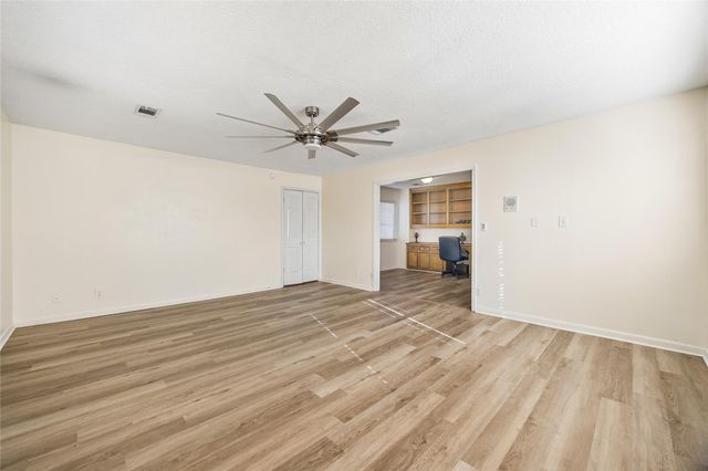 20734 Highland Hollow Lane, Houston, TX 77073