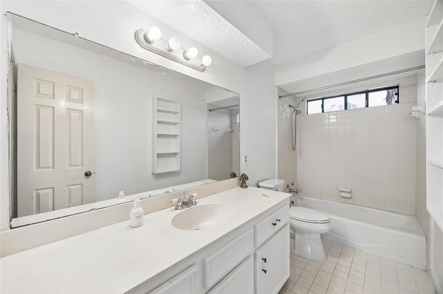 20734 Highland Hollow Lane, Houston, TX 77073