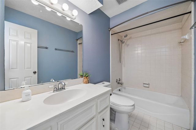 20734 Highland Hollow Lane, Houston, TX 77073