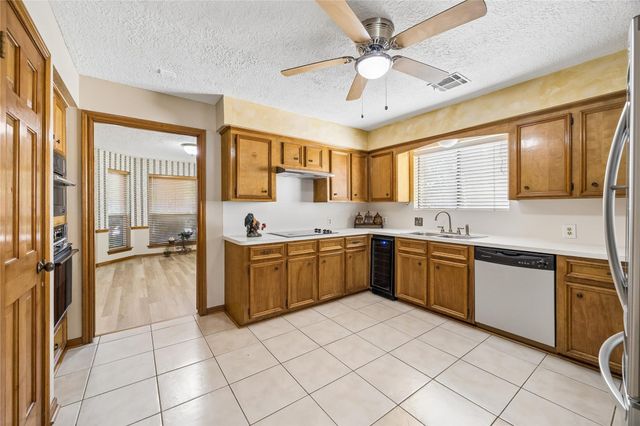 20734 Highland Hollow Lane, Houston, TX 77073