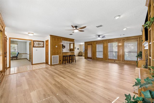 20734 Highland Hollow Lane, Houston, TX 77073