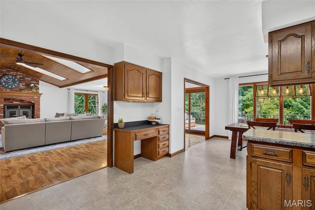 29 Greenview Drive, Defiance, MO 63341
