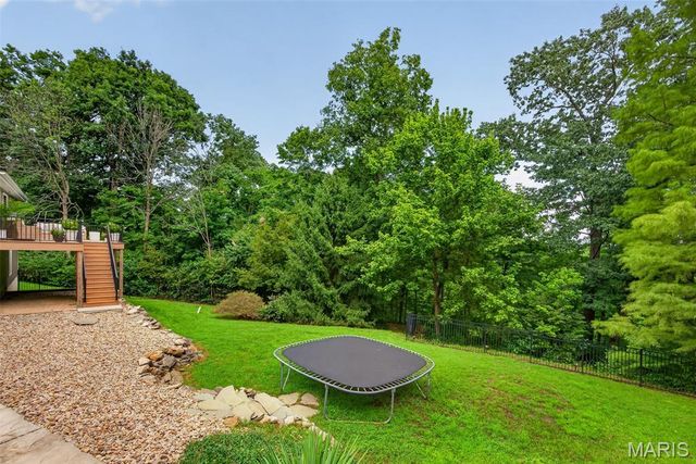29 Greenview Drive, Defiance, MO 63341