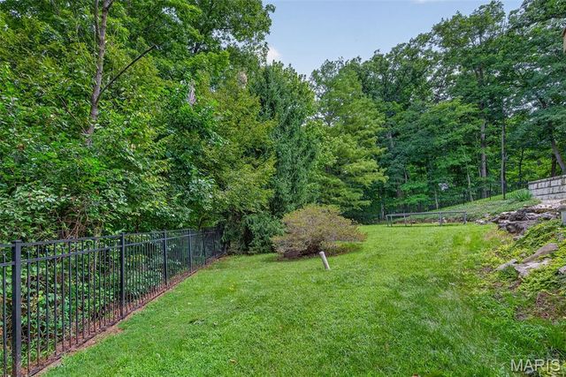 29 Greenview Drive, Defiance, MO 63341
