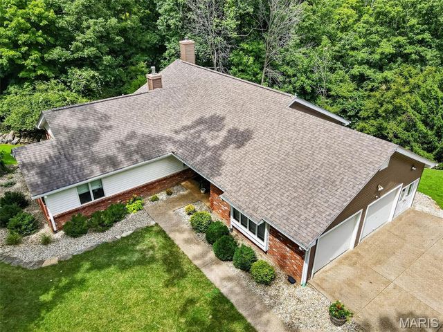 29 Greenview Drive, Defiance, MO 63341