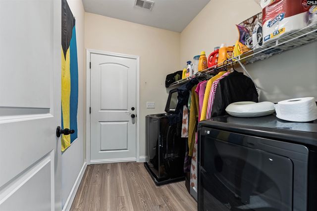 466 EMANUEL CREEK Drive, West Columbia, SC 29170