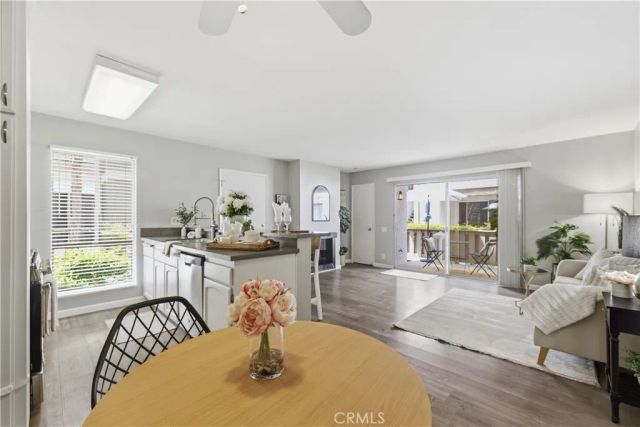 2841 S Fairview South E, Santa Ana, CA 92704