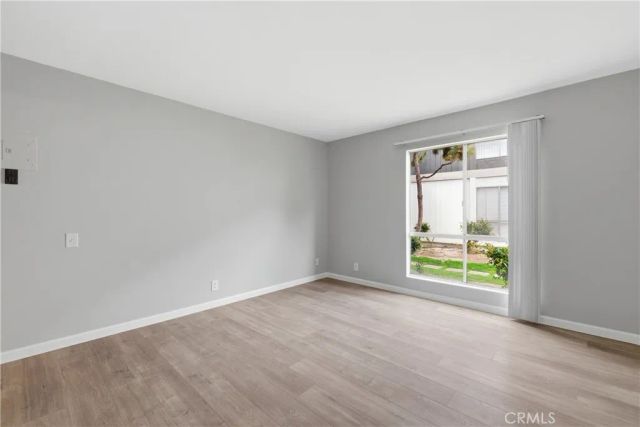 2841 S Fairview South E, Santa Ana, CA 92704
