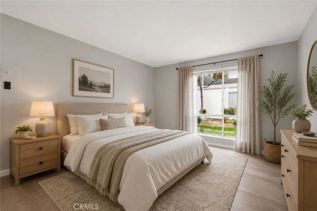 2841 S Fairview South E, Santa Ana, CA 92704