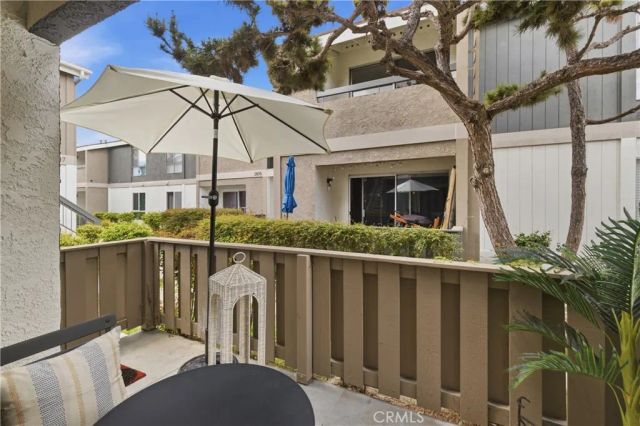 2841 S Fairview South E, Santa Ana, CA 92704