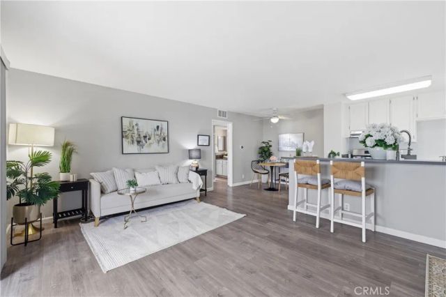 2841 S Fairview South E, Santa Ana, CA 92704