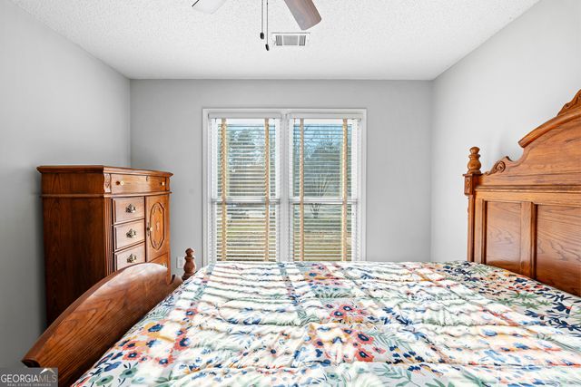 14 Culpepper Way, Newnan, GA 30265