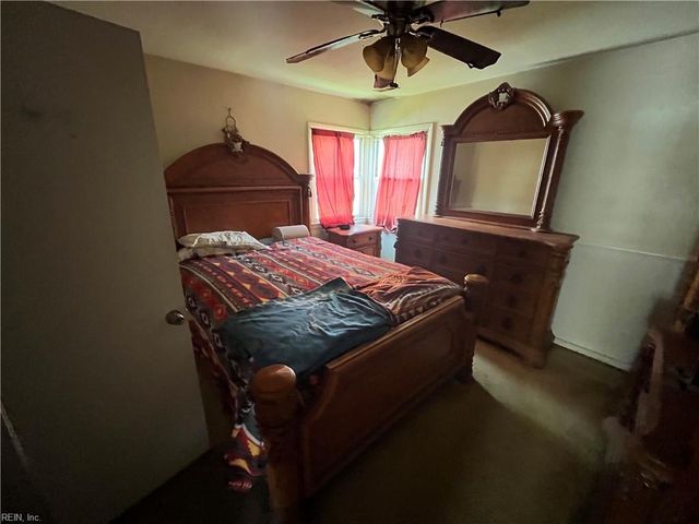 8508 Kennedy DR, Hampton, VA 23605