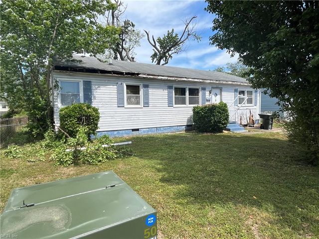 8508 Kennedy DR, Hampton, VA 23605