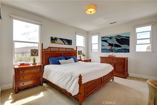 1 Vantis, Aliso Viejo, CA 92656