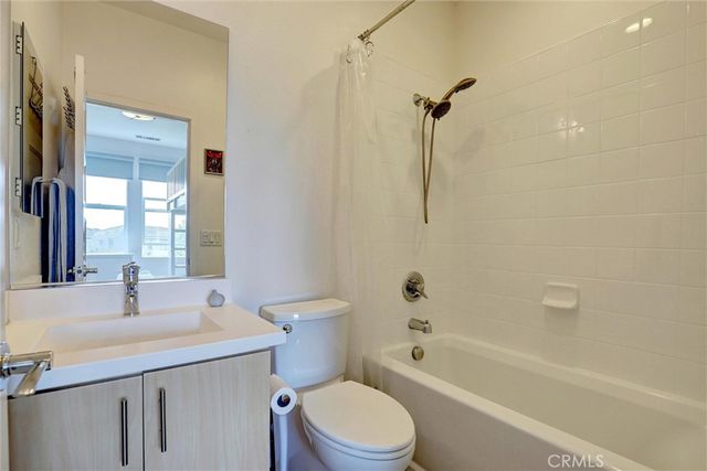1 Vantis, Aliso Viejo, CA 92656