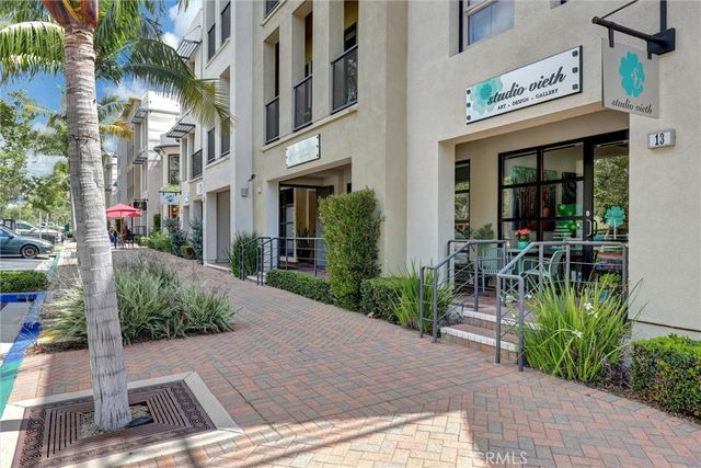 1 Vantis, Aliso Viejo, CA 92656