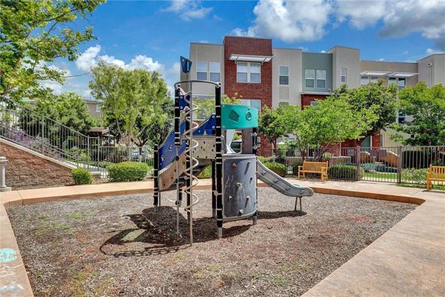 1 Vantis, Aliso Viejo, CA 92656