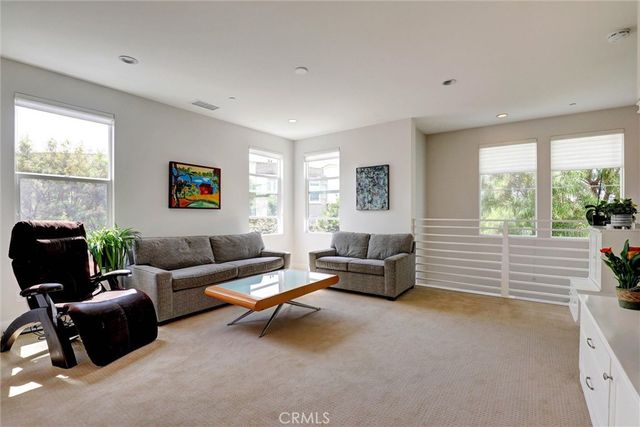 1 Vantis, Aliso Viejo, CA 92656