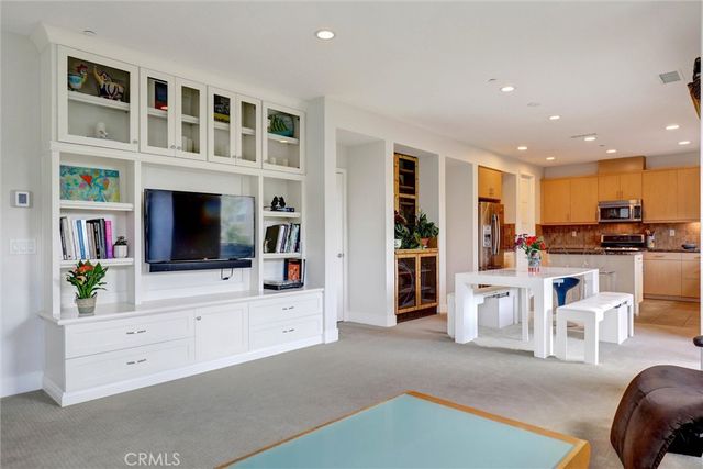 1 Vantis, Aliso Viejo, CA 92656