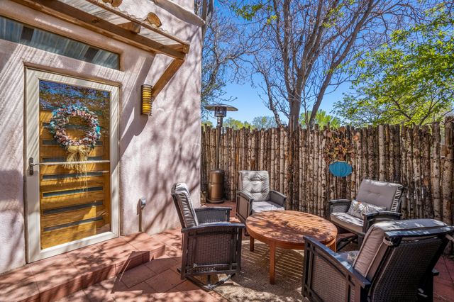 107 Moore Street A, Santa Fe, NM 87501