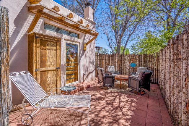 107 Moore Street A, Santa Fe, NM 87501