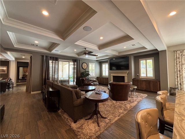 81 Navarra Canyon Court, Las Vegas, NV 89138