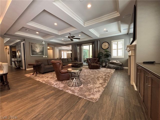 81 Navarra Canyon Court, Las Vegas, NV 89138