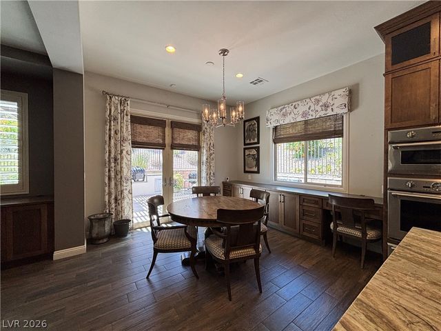 81 Navarra Canyon Court, Las Vegas, NV 89138
