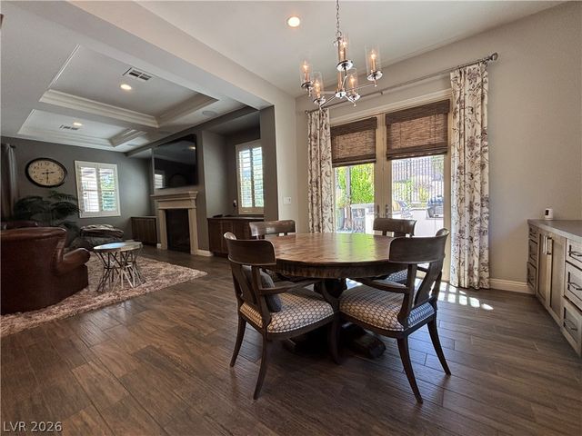 81 Navarra Canyon Court, Las Vegas, NV 89138