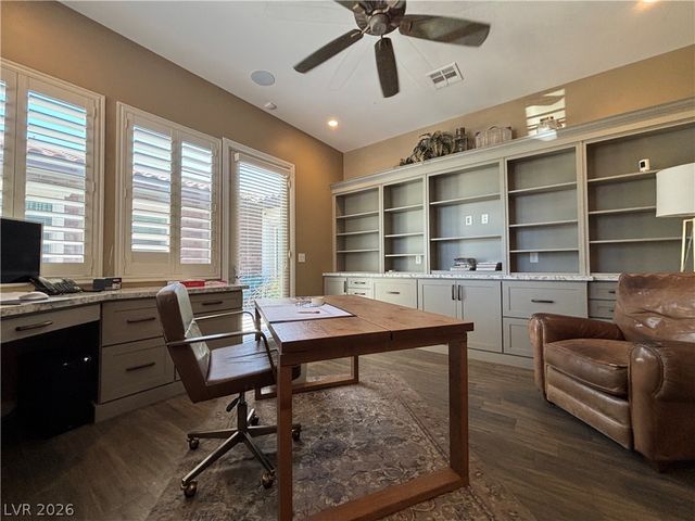 81 Navarra Canyon Court, Las Vegas, NV 89138