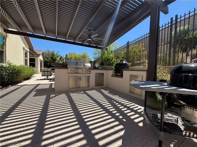 81 Navarra Canyon Court, Las Vegas, NV 89138