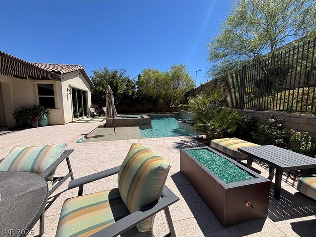 81 Navarra Canyon Court, Las Vegas, NV 89138