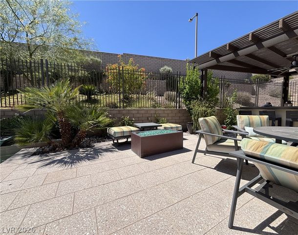 81 Navarra Canyon Court, Las Vegas, NV 89138