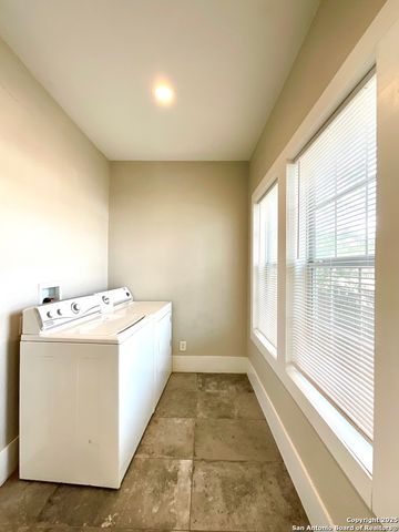 1427 BURNET ST, San Antonio, TX 78202