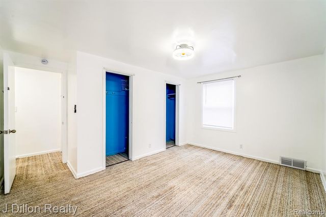 99 Chestnut Street, River Rouge, MI 48218