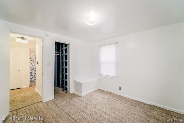 99 Chestnut Street, River Rouge, MI 48218