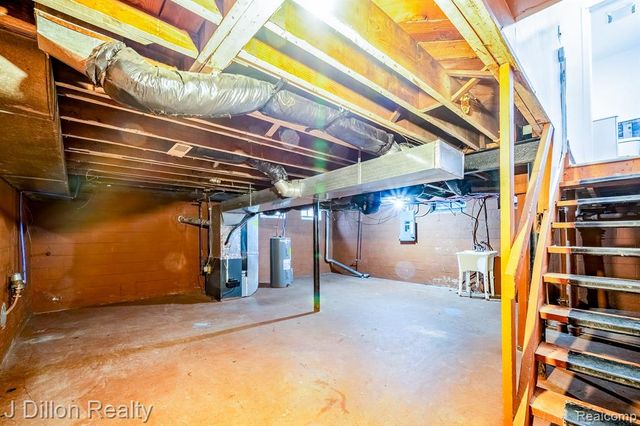 99 Chestnut Street, River Rouge, MI 48218