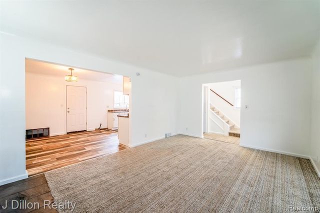 99 Chestnut Street, River Rouge, MI 48218