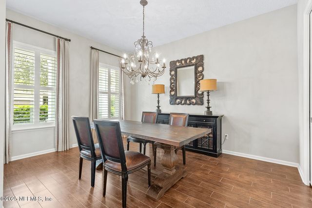 3800 CROSSVIEW Drive, Jacksonville, FL 32224
