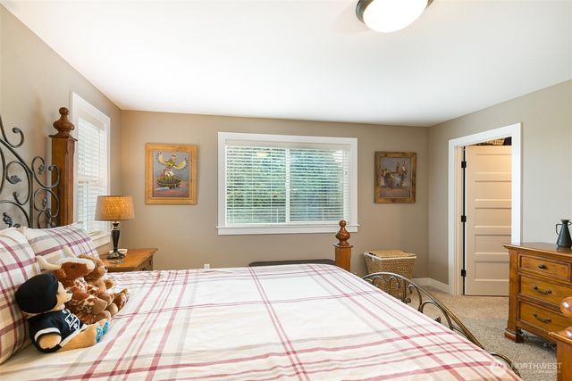 41 Victoria View Street, Sequim, WA 98382