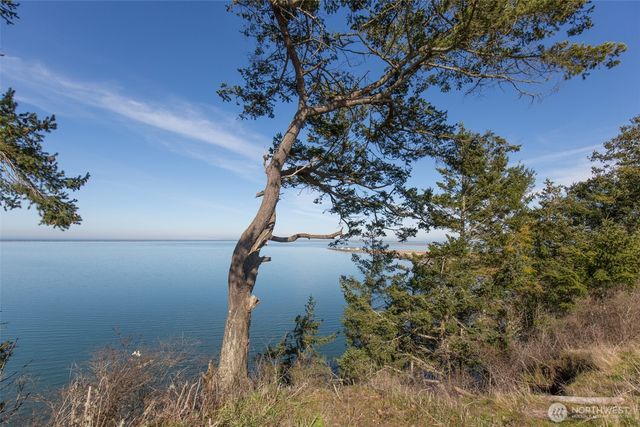 41 Victoria View Street, Sequim, WA 98382