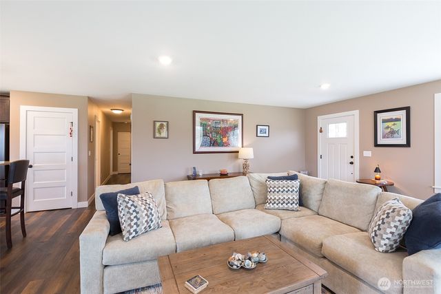 41 Victoria View Street, Sequim, WA 98382