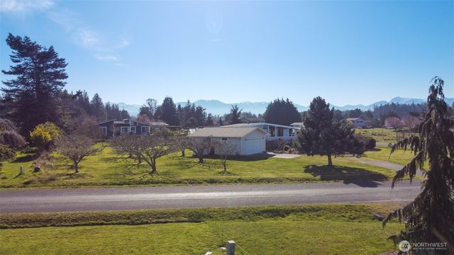 41 Victoria View Street, Sequim, WA 98382